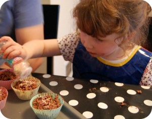 Rice Krispie cakes Rice Krispie cakes